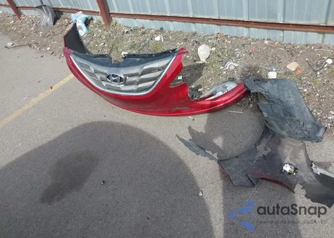 2013 Hyundai Sonata Limited z USA, uszkodzony, nr VIN 5NPEC4AC2DH572029